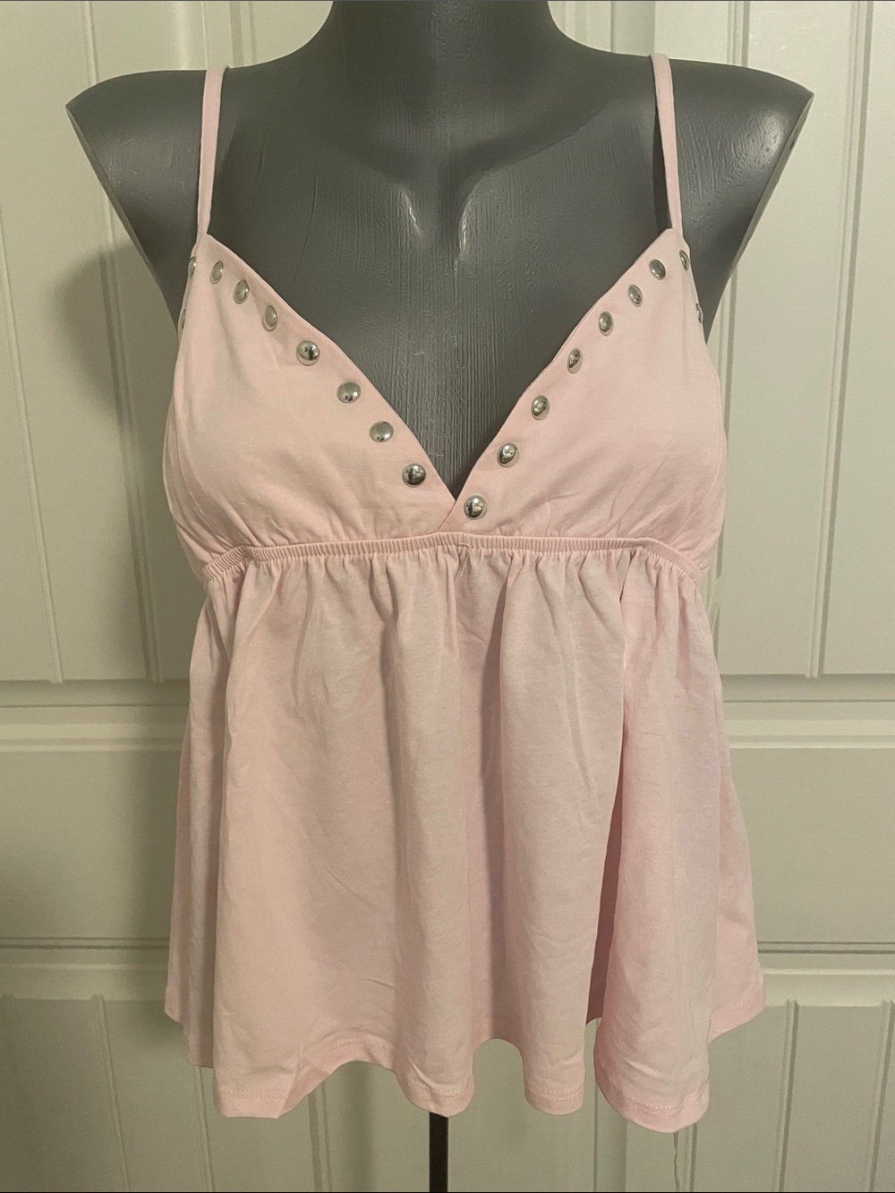 Derek Heart Light Pink Stud-Trim Spaghetti Strap Camisole